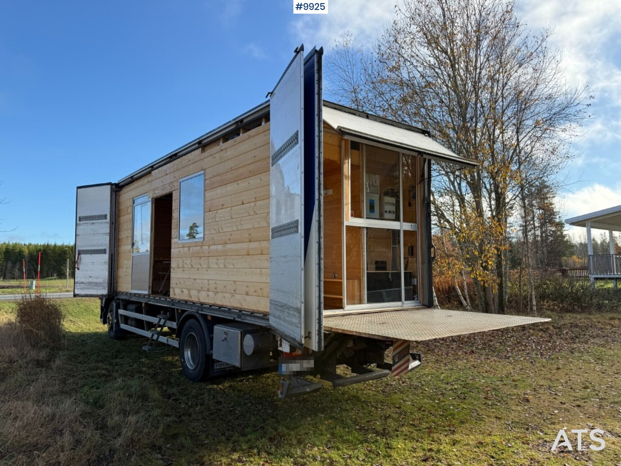 Volvo FM9 4X2 Recreational Vehicle (RV) - Truk box, Camper: gambar 2 Volvo FM9 4X2 Recreational Vehicle (RV) - Truk box, Camper: gambar 2