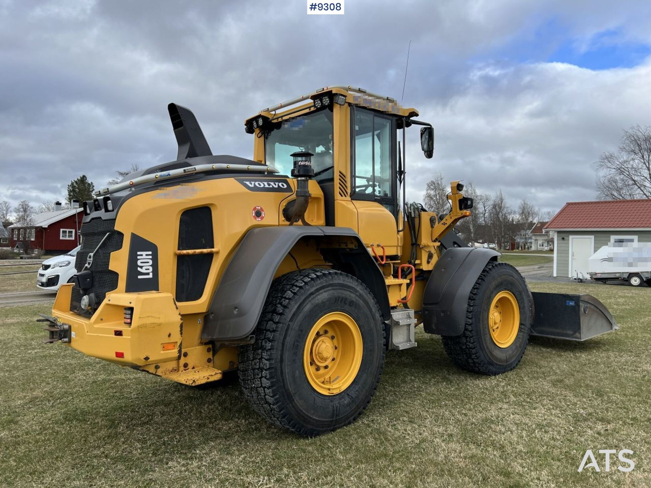 Volvo L60 H Wheel loader with grading bucket (VIDEO) - Wheel loader: gambar 4 Volvo L60 H Wheel loader with grading bucket (VIDEO) - Wheel loader: gambar 4