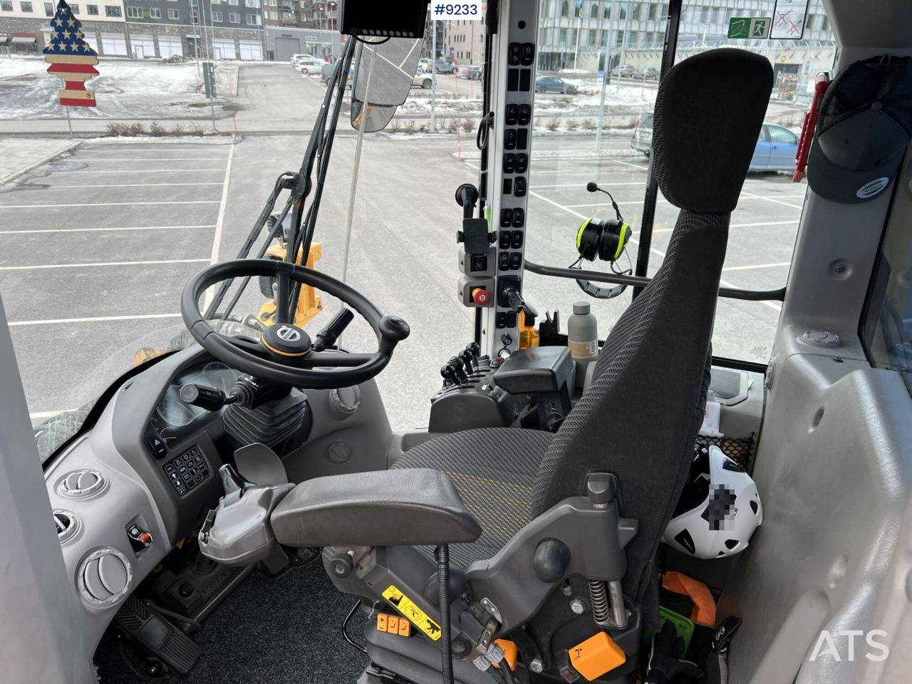 Volvo L60H Wheel loader - Wheel loader: gambar 5 Volvo L60H Wheel loader - Wheel loader: gambar 5