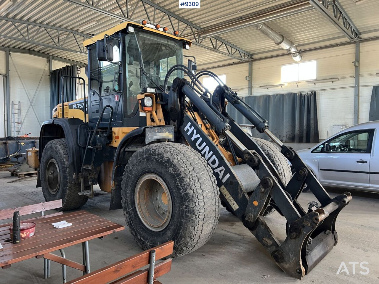 Wheel Loader Hyundai HL757TM-9 - Wheel loader: gambar 3 Wheel Loader Hyundai HL757TM-9 - Wheel loader: gambar 3
