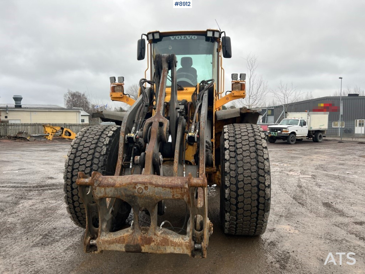 Wheel loader Wheel loader - Volvo L110E: gambar 11