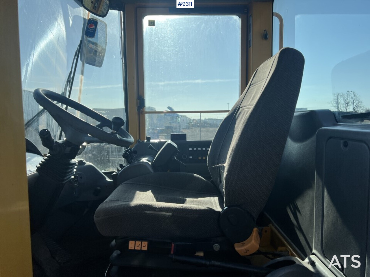 Wheel loader Volvo L50 D - Wheel loader: gambar 5 Wheel loader Volvo L50 D - Wheel loader: gambar 5