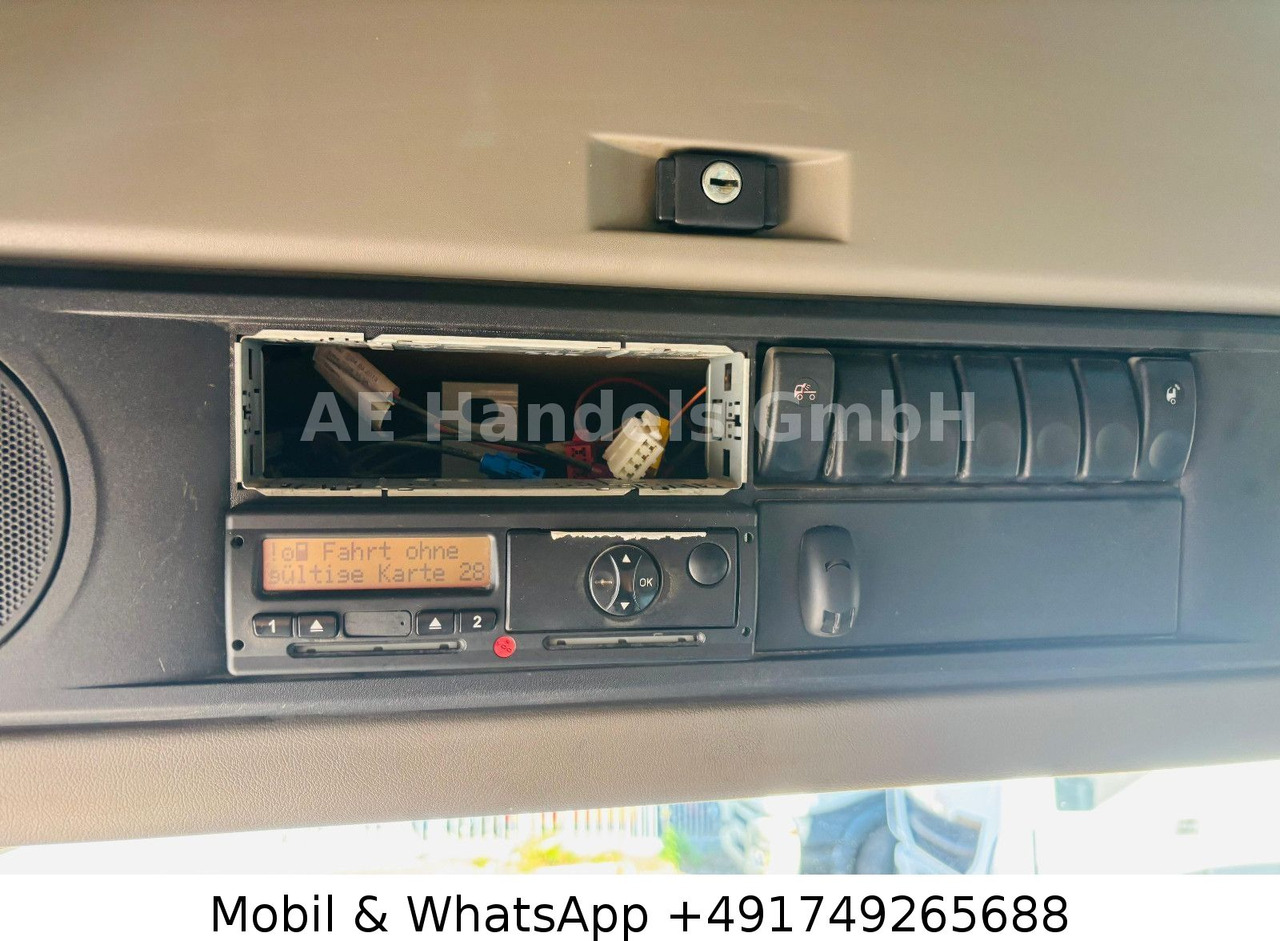 Hook lift DAF XF 105.460 SC BL Meiller RK 20.70 *Retarder/L+L: gambar 26 Hook lift DAF XF 105.460 SC BL Meiller RK 20.70 *Retarder/L+L: gambar 26