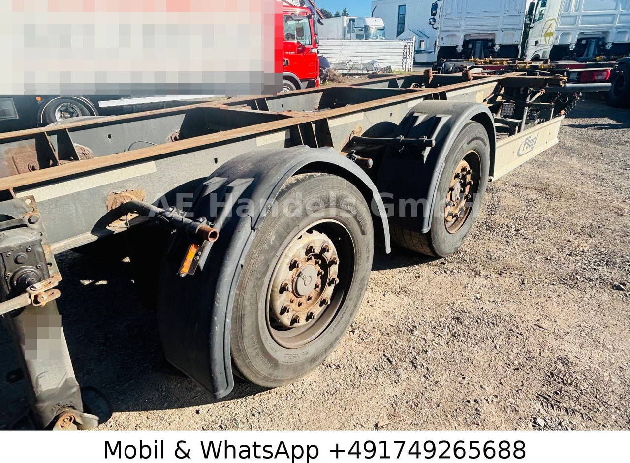 Fliegl TWP 180 Tandem BDF Tiefgekoppelt *Scheibenbremse - Trailer pengangkut mobil: gambar 4 Fliegl TWP 180 Tandem BDF Tiefgekoppelt *Scheibenbremse - Trailer pengangkut mobil: gambar 4