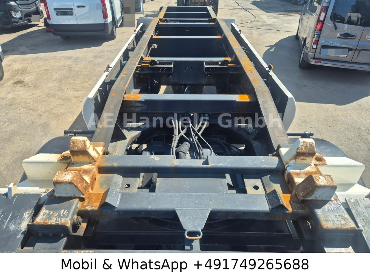 JUNG ROLO 18 APOLLO V Schlitten Drehschemel - Trailer lewati: gambar 5 JUNG ROLO 18 APOLLO V Schlitten Drehschemel - Trailer lewati: gambar 5