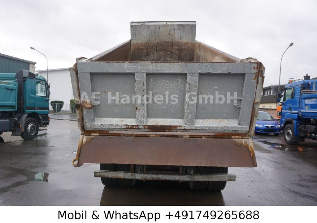 Mercedes-Benz Actros II 3244 8x4 BB Meiller *Bordmatik/3-Pedal - Truk jungkit: gambar 4 Mercedes-Benz Actros II 3244 8x4 BB Meiller *Bordmatik/3-Pedal - Truk jungkit: gambar 4