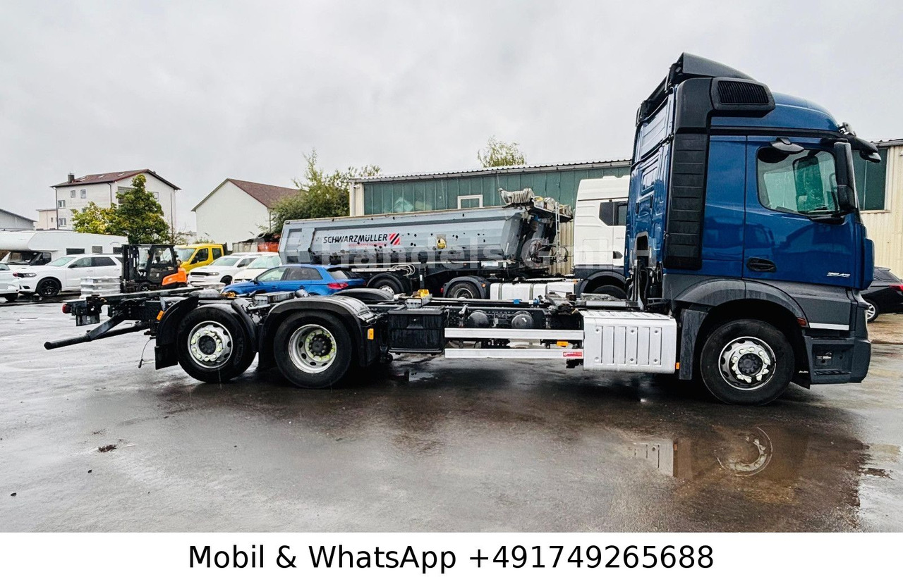Mercedes-Benz Actros IV 2542 L StreamSpace BDF *Retarder/Lift - Pengangkut kontainer/ Container truck: gambar 2 Mercedes-Benz Actros IV 2542 L StreamSpace BDF *Retarder/Lift - Pengangkut kontainer/ Container truck: gambar 2