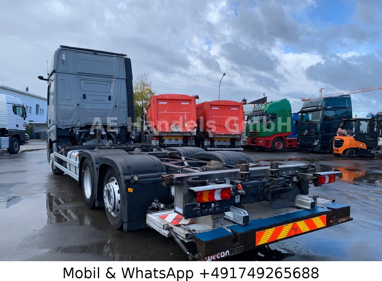 Mercedes-Benz Actros V 2545 BigSpace LL*Retarder/LBW/Lenk+Lift - Pengangkut kontainer/ Container truck: gambar 4 Mercedes-Benz Actros V 2545 BigSpace LL*Retarder/LBW/Lenk+Lift - Pengangkut kontainer/ Container truck: gambar 4