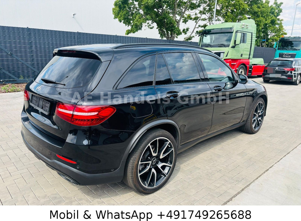Mercedes-Benz GLC 43 AMG BiTurbo 4Matic *Full-Options/Carbon - Mobil SUV: gambar 3 Mercedes-Benz GLC 43 AMG BiTurbo 4Matic *Full-Options/Carbon - Mobil SUV: gambar 3