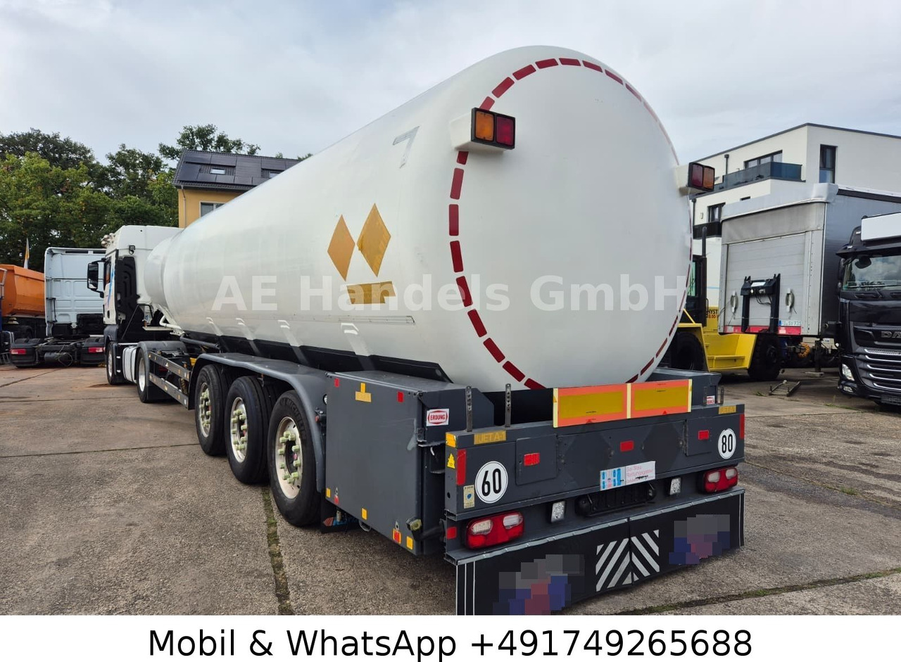 ROHR TAL-A-MKZA *43m³/1xKammer/Mineralöle-Kl.-3/Alcoa - Semi-trailer tangki: gambar 4 ROHR TAL-A-MKZA *43m³/1xKammer/Mineralöle-Kl.-3/Alcoa - Semi-trailer tangki: gambar 4