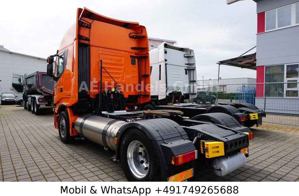 Iveco Stralis NP 400 Hi-Way BL LNG*Retarder/Standklima - Tractor head: gambar 4 Iveco Stralis NP 400 Hi-Way BL LNG*Retarder/Standklima - Tractor head: gambar 4
