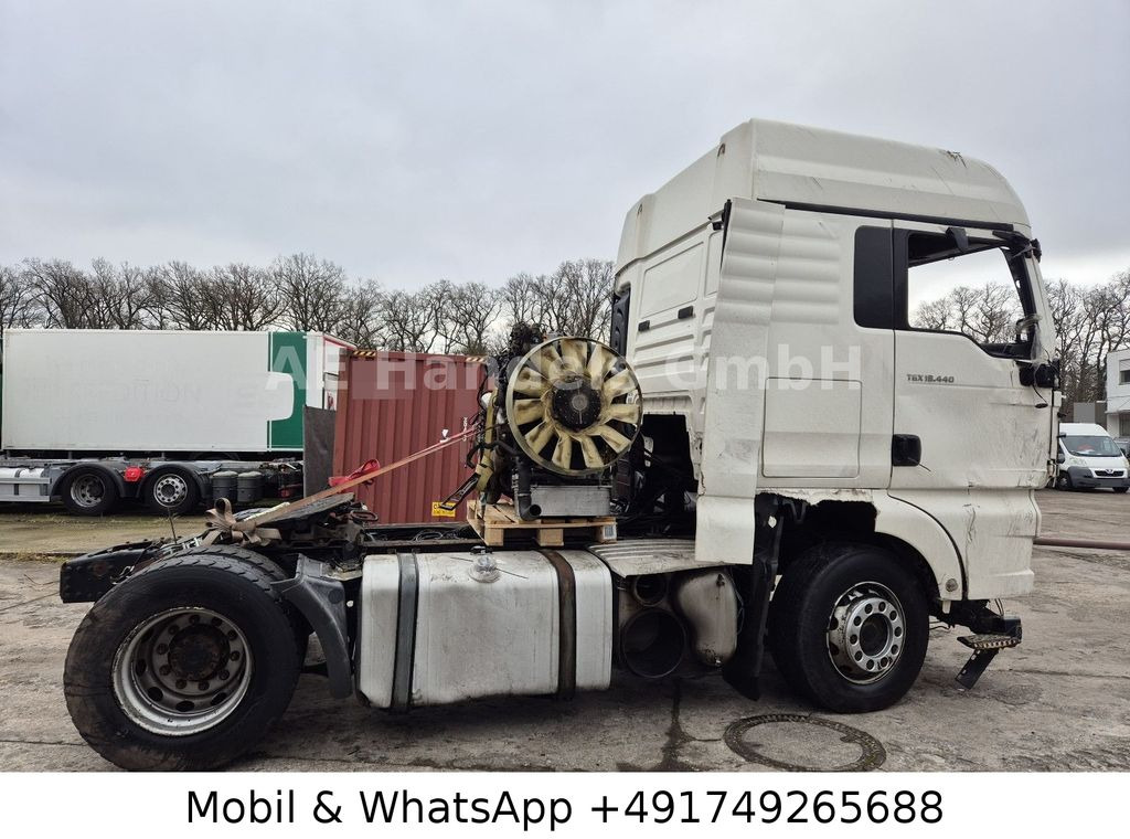 Tractor head MAN TGX 18.440 XLX BL *Retarder/ADR/ACC/LDW MAN TGX 18.440 XLX BL *Retarder/ADR/ACC/LDW: gambar 6 Tractor head MAN TGX 18.440 XLX BL *Retarder/ADR/ACC/LDW MAN TGX 18.440 XLX BL *Retarder/ADR/ACC/LDW: gambar 6