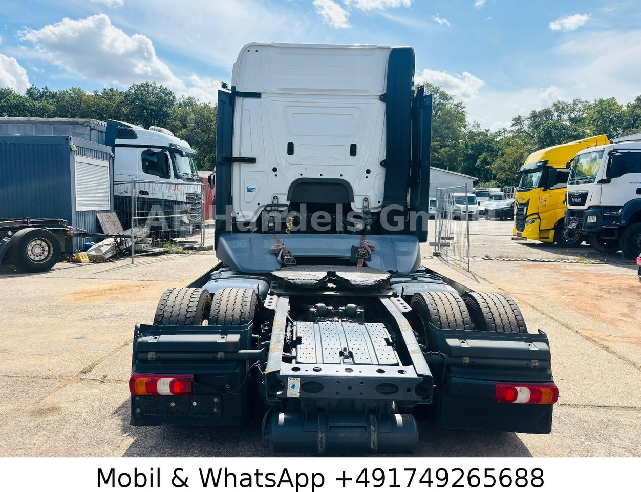 Mercedes-Benz Actros 1845 L LL 4x2 LowDeck*Retarder/ACC/2xTank - Tractor head: gambar 4 Mercedes-Benz Actros 1845 L LL 4x2 LowDeck*Retarder/ACC/2xTank - Tractor head: gambar 4