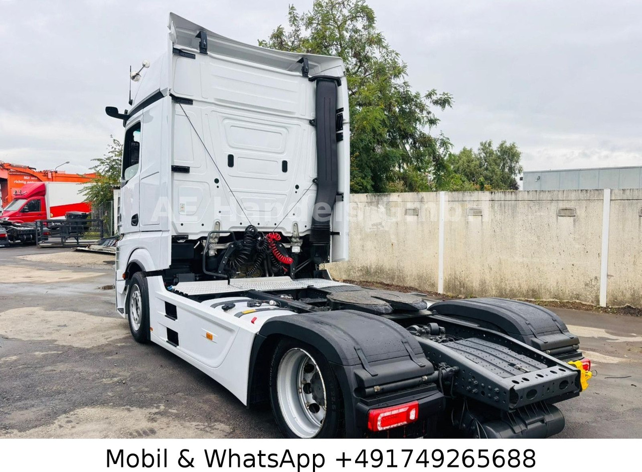 Mercedes-Benz Actros V 1853 SoloStar LL Low*Retarder/ACC/2Tank - Tractor head: gambar 3 Mercedes-Benz Actros V 1853 SoloStar LL Low*Retarder/ACC/2Tank - Tractor head: gambar 3