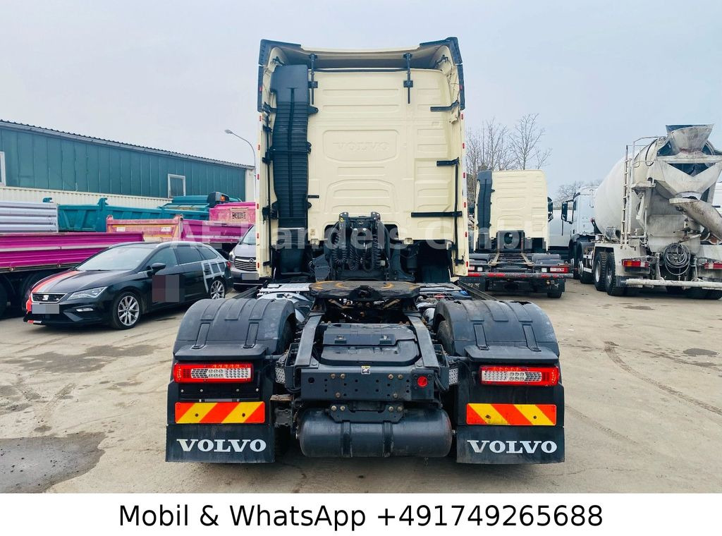 Volvo FH 540 Globe BL I-Shift Dual*VEB/2-KreisHydr/ACC - Tractor head: gambar 4 Volvo FH 540 Globe BL I-Shift Dual*VEB/2-KreisHydr/ACC - Tractor head: gambar 4
