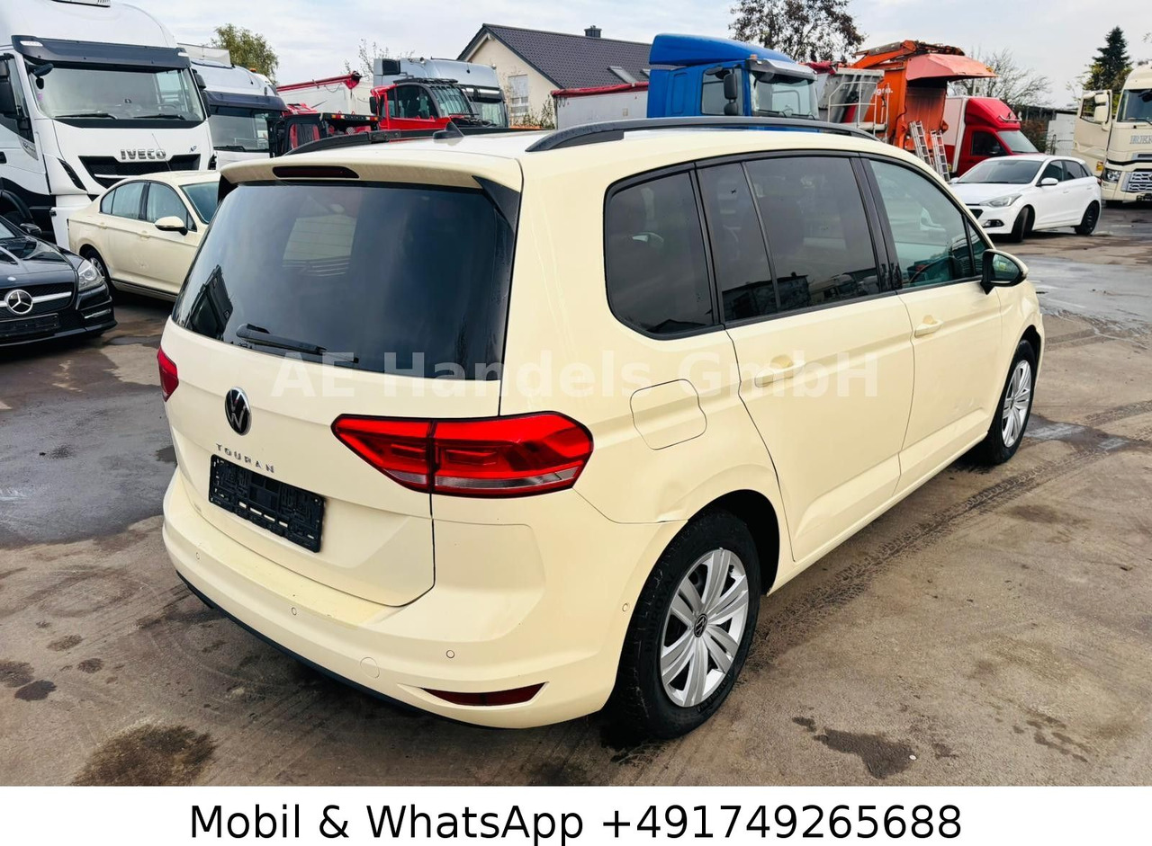 Volkswagen Touran 2.0 TDI DSG *7Sitzer/Eletr.Heckklape/Temp - Van penumpang: gambar 3 Volkswagen Touran 2.0 TDI DSG *7Sitzer/Eletr.Heckklape/Temp - Van penumpang: gambar 3