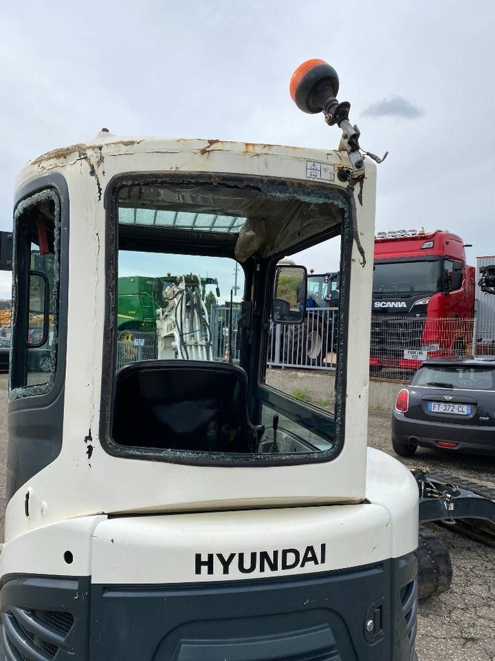 Ekskavator mini Hyundai ROBEX 25Z-9AK Certificat CE endommagée: gambar 28