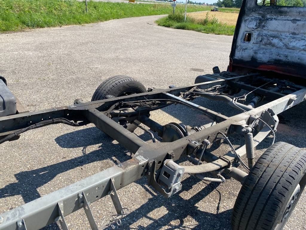 Van panel Iveco DAILY 33S12 / 2.3D 115: gambar 29