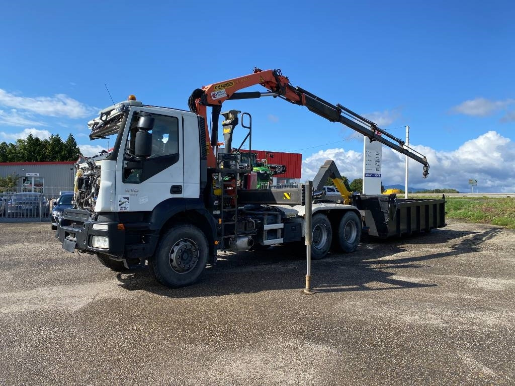 Iveco TRAKKER 410/EEV -PALFINGER PK13001-T18 endommagé - Hook lift: gambar 4 Iveco TRAKKER 410/EEV -PALFINGER PK13001-T18 endommagé - Hook lift: gambar 4