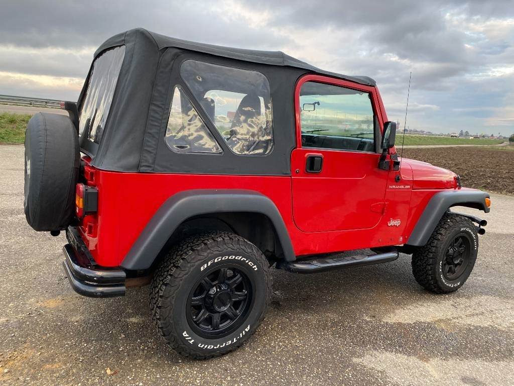 Jeep WRANGLER 2.5i 118 Véhicule d'Origine Française - Mobil SUV: gambar 4 Jeep WRANGLER 2.5i 118 Véhicule d'Origine Française - Mobil SUV: gambar 4