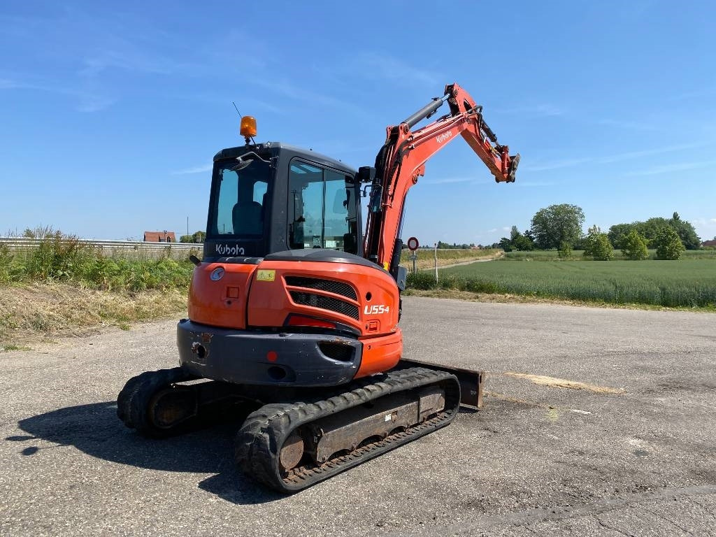 Kubota U55-4 1er Main/Certificat CE endommagée - Ekskavator mini: gambar 4 Kubota U55-4 1er Main/Certificat CE endommagée - Ekskavator mini: gambar 4