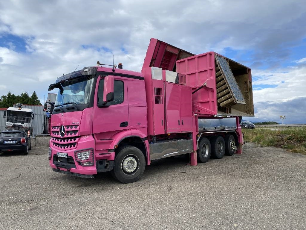 Mercedes-Benz ACTROS 3251/RSP ESE6-RD8000 endommagée - Truk vakum: gambar 2 Mercedes-Benz ACTROS 3251/RSP ESE6-RD8000 endommagée - Truk vakum: gambar 2