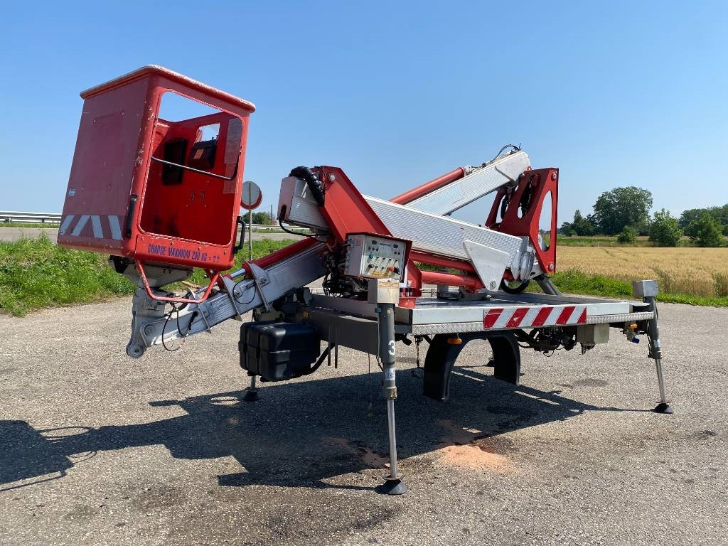 Multitel Nacelle Multitel MX 200 A réviser - Platform pengangkat: gambar 4 Multitel Nacelle Multitel MX 200 A réviser - Platform pengangkat: gambar 4