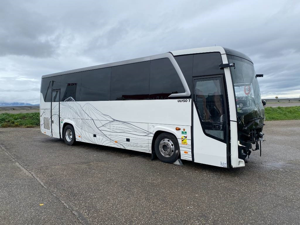 Otokar ULYSO-T Cummins e6/316Ps endommagé - Bus pinggiran kota: gambar 3 Otokar ULYSO-T Cummins e6/316Ps endommagé - Bus pinggiran kota: gambar 3