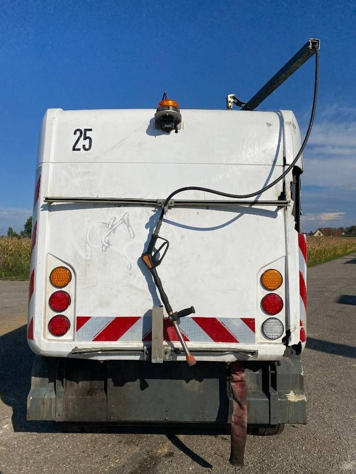 Ravo CR 540 Euro6 Certificat CE / Origine Française - Sapu: gambar 5 Ravo CR 540 Euro6 Certificat CE / Origine Française - Sapu: gambar 5