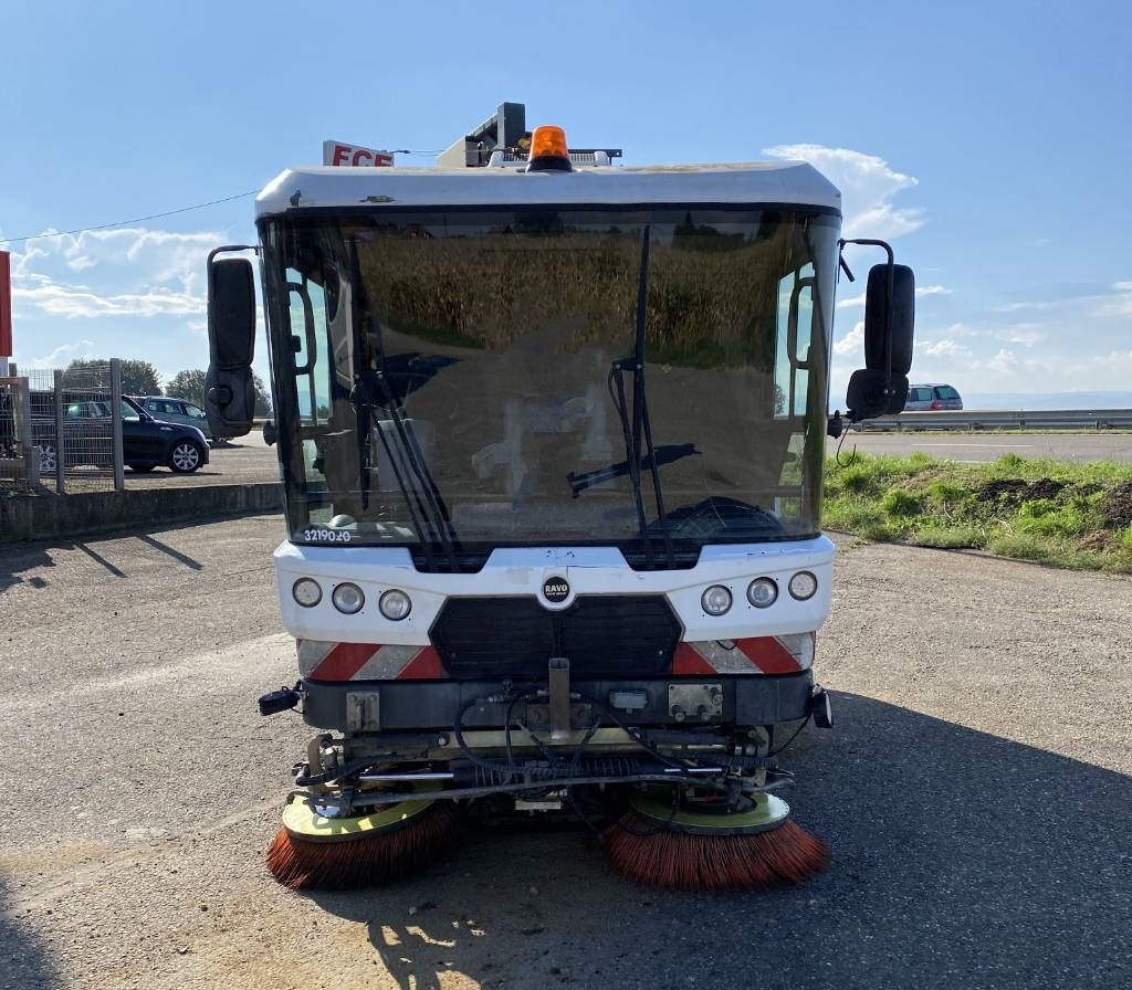 Ravo CR 540 Euro6 Certificat CE / Origine Française - Sapu: gambar 2 Ravo CR 540 Euro6 Certificat CE / Origine Française - Sapu: gambar 2