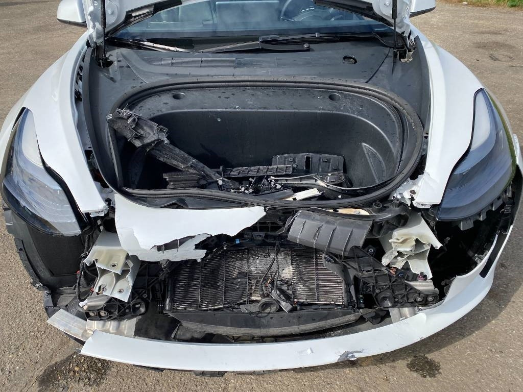 Mobil sedan Tesla MODEL 3 - 5YJ3 Rwd Origine Française: gambar 11