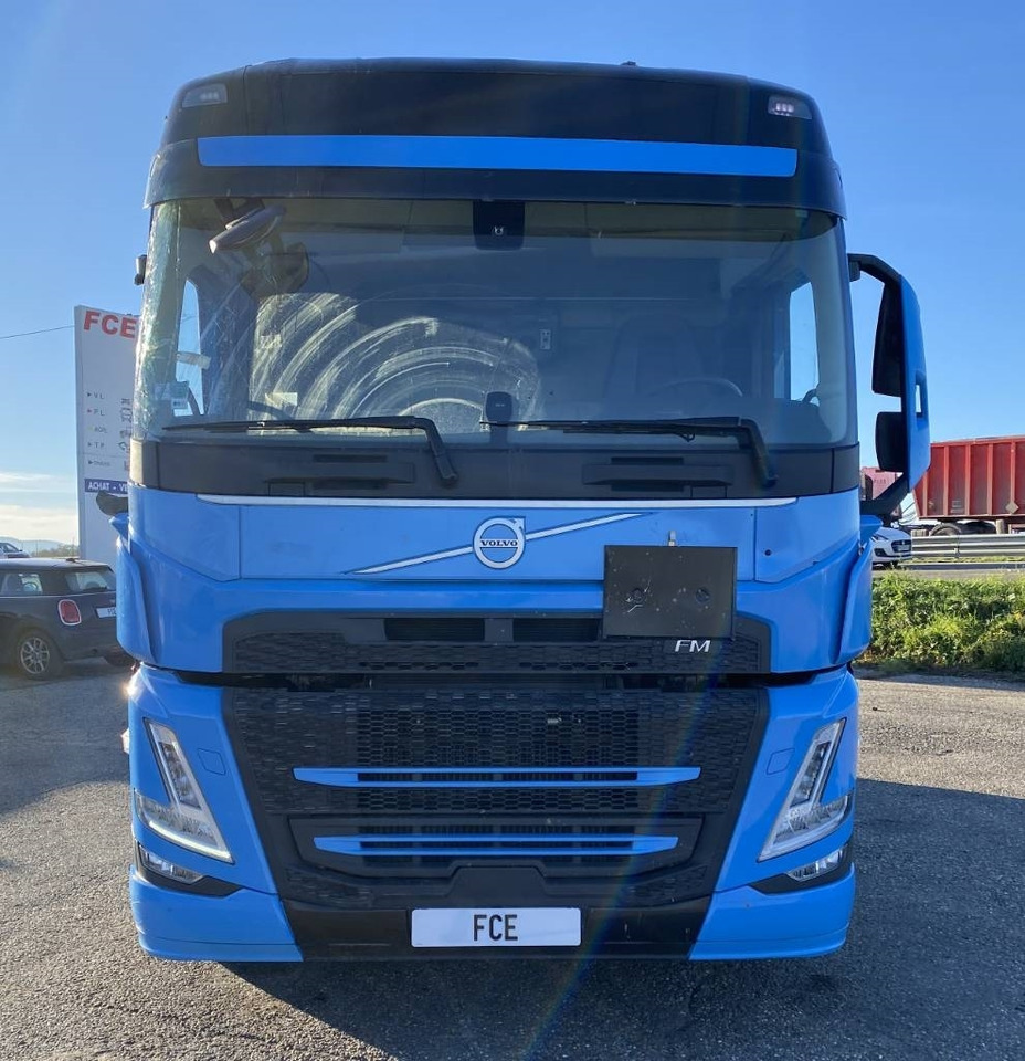 Volvo FM 460 / 1er Main endommagé - Tractor head: gambar 2 Volvo FM 460 / 1er Main endommagé - Tractor head: gambar 2