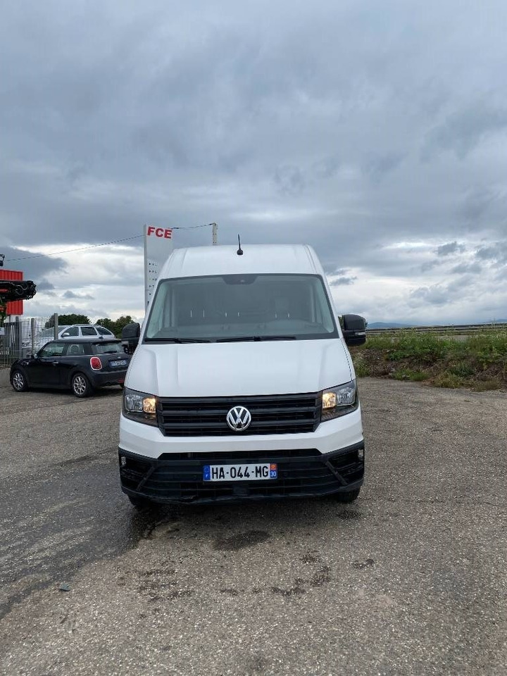 Volkswagen CRAFTER 2.0 TDI 140 L2H3 / 1er Main endommagée - Van box: gambar 2 Volkswagen CRAFTER 2.0 TDI 140 L2H3 / 1er Main endommagée - Van box: gambar 2