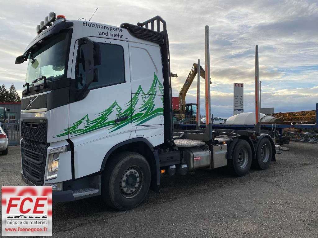 Volvo FH 460 6x4 /E6 VEB - Truk logging: gambar 1 Volvo FH 460 6x4 /E6 VEB - Truk logging: gambar 1