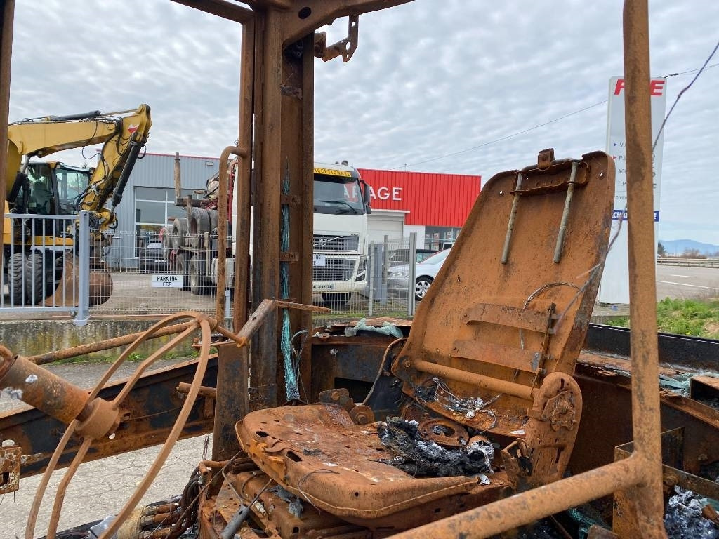 Wheel loader Yanmar V 100 / Certificat CE endommagée: gambar 21
