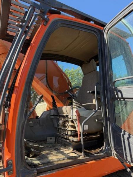 Doosan DX 420 LC - Ekskavator perayap: gambar 5 Doosan DX 420 LC - Ekskavator perayap: gambar 5