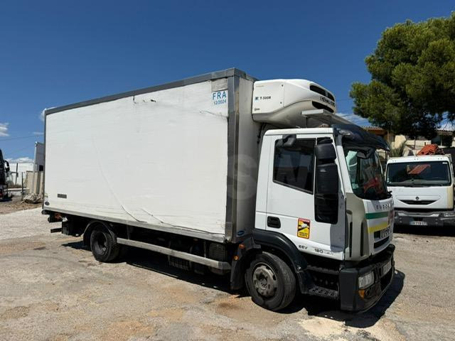 Iveco 120E22 CAISSE FRIGO HAYON - Truk berpendingin: gambar 3 Iveco 120E22 CAISSE FRIGO HAYON - Truk berpendingin: gambar 3