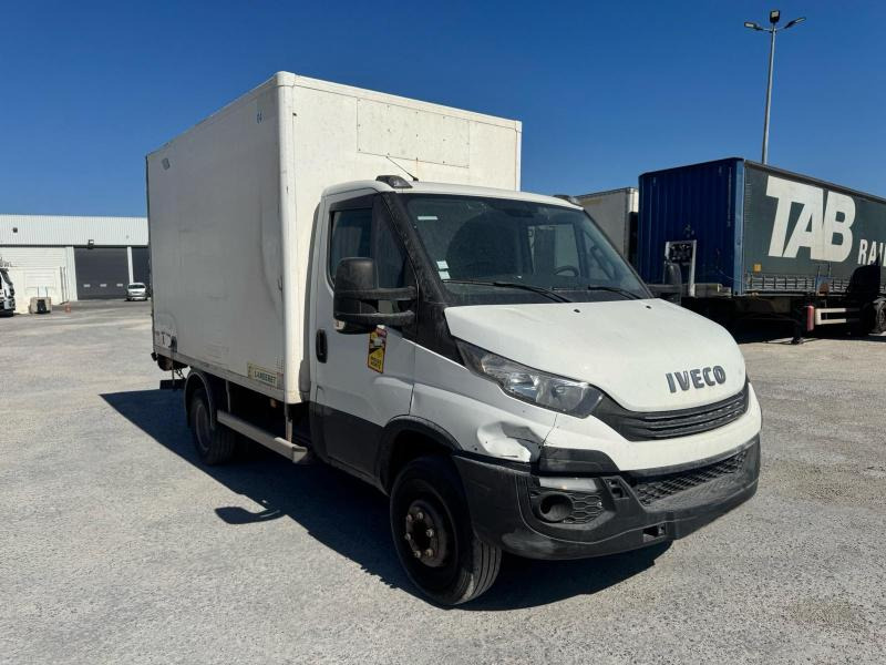 Iveco Daily 65-180 caisse hayon - Van box: gambar 3 Iveco Daily 65-180 caisse hayon - Van box: gambar 3