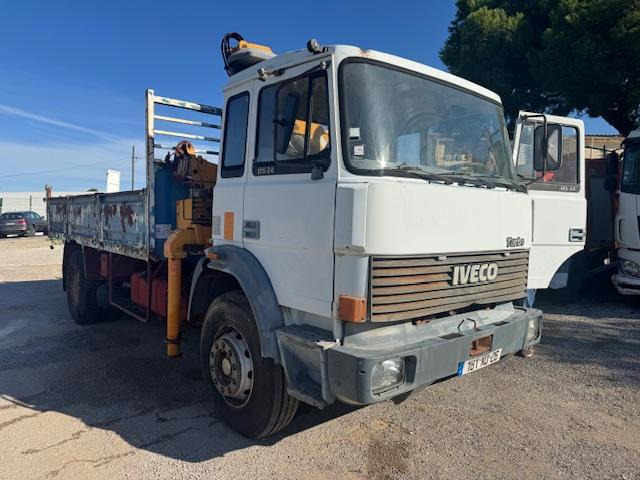 Iveco UNIC 175-24 BENNE GRUE - Truk jungkit, Truk derek: gambar 3 Iveco UNIC 175-24 BENNE GRUE - Truk jungkit, Truk derek: gambar 3