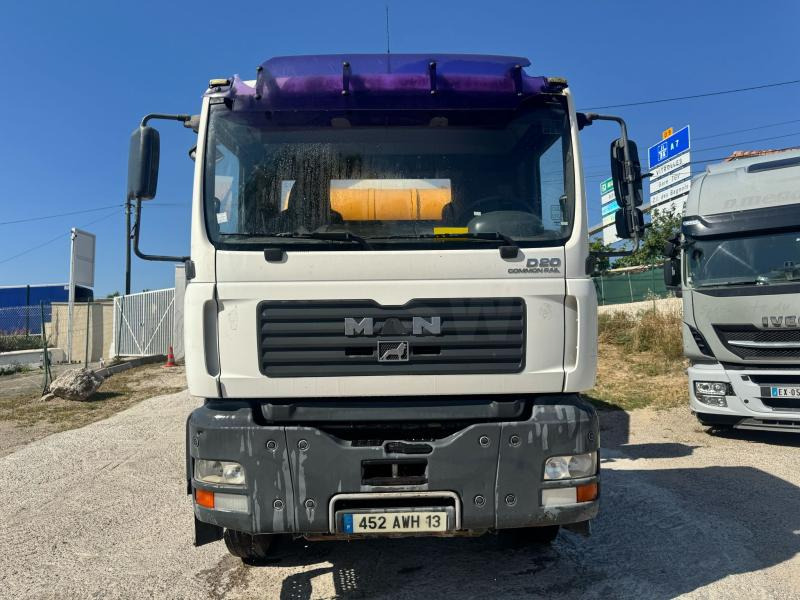 MAN TGA 26.350 - Truk pengaduk beton: gambar 2 MAN TGA 26.350 - Truk pengaduk beton: gambar 2