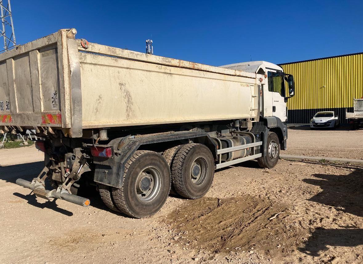 MAN TGS 26.360 - Truk jungkit: gambar 4 MAN TGS 26.360 - Truk jungkit: gambar 4
