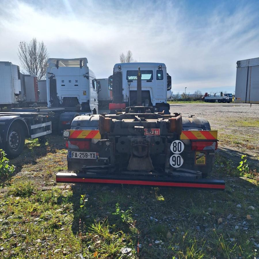 MAN TGS 28.460 AMPIROLL - Hook lift: gambar 4 MAN TGS 28.460 AMPIROLL - Hook lift: gambar 4