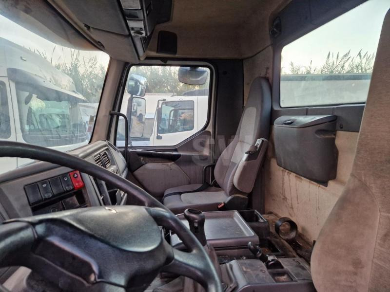 Renault Premium 420 DCI - Hook lift: gambar 5 Renault Premium 420 DCI - Hook lift: gambar 5