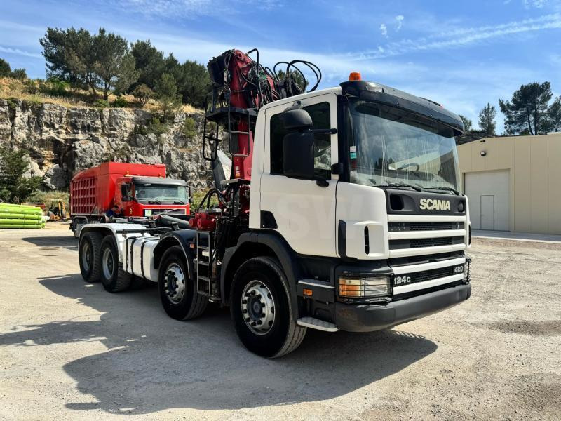 Scania C 124 420 - Hook lift: gambar 3 Scania C 124 420 - Hook lift: gambar 3
