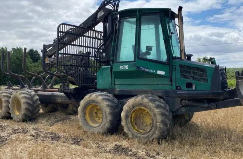 Timberjack 810B - Forwarder: gambar 4 Timberjack 810B - Forwarder: gambar 4