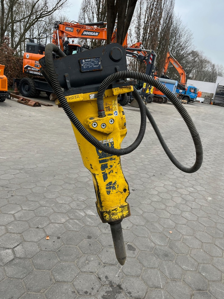Atlas Copco SB202 - Palu hidrolik: gambar 2 Atlas Copco SB202 - Palu hidrolik: gambar 2
