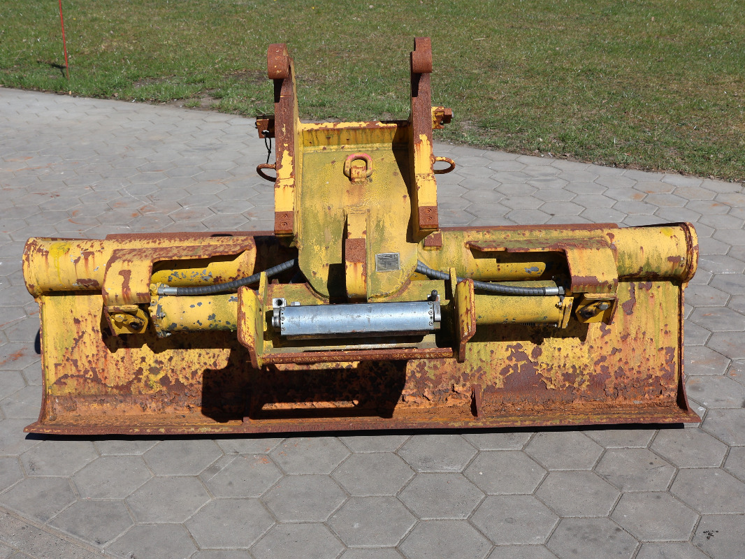 GRABENLÖFFEL, 2000 MM BRE - Ember: gambar 3 GRABENLÖFFEL, 2000 MM BRE - Ember: gambar 3