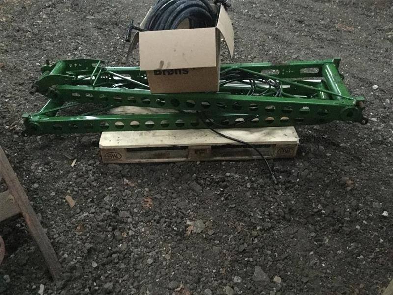 Amazone UG3000 - Penyemprot tertinggal: gambar 1 Amazone UG3000 - Penyemprot tertinggal: gambar 1