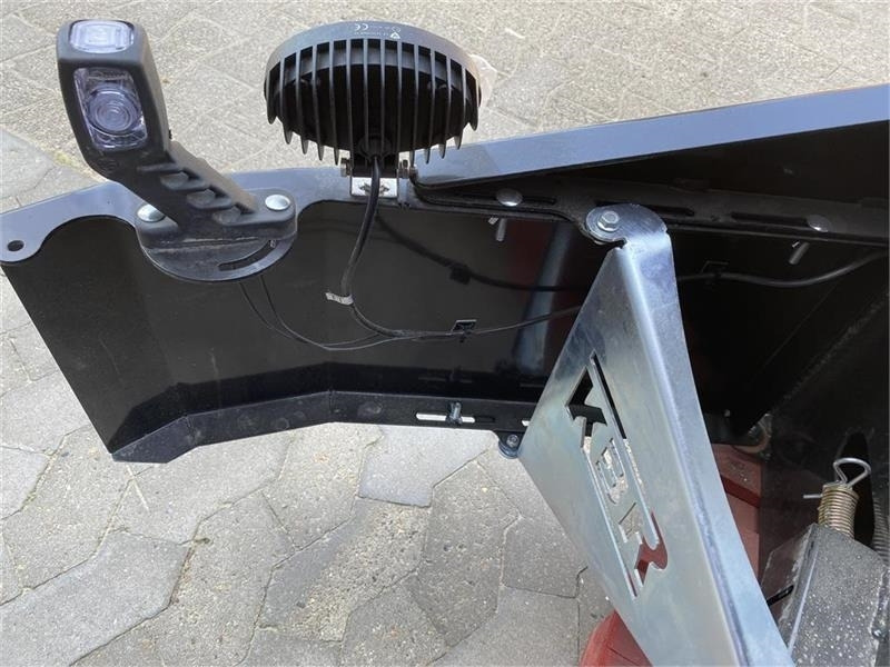 Case IH Frontvægtklods 1000 kg med side bumper - Counterweight: gambar 4 Case IH Frontvægtklods 1000 kg med side bumper - Counterweight: gambar 4