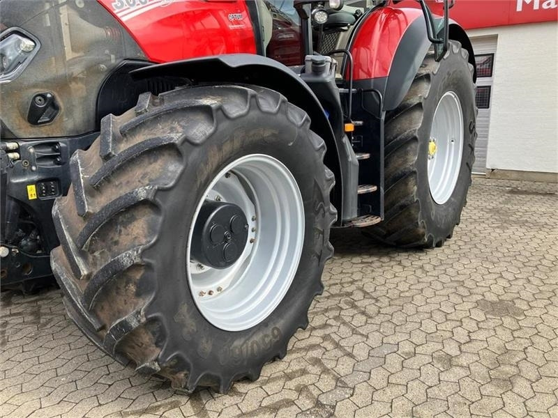 Case IH Optum 300 CVX - Traktor: gambar 3 Case IH Optum 300 CVX - Traktor: gambar 3